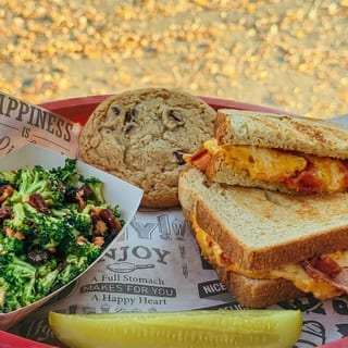 Pimento & Bacon Sandwich Meal